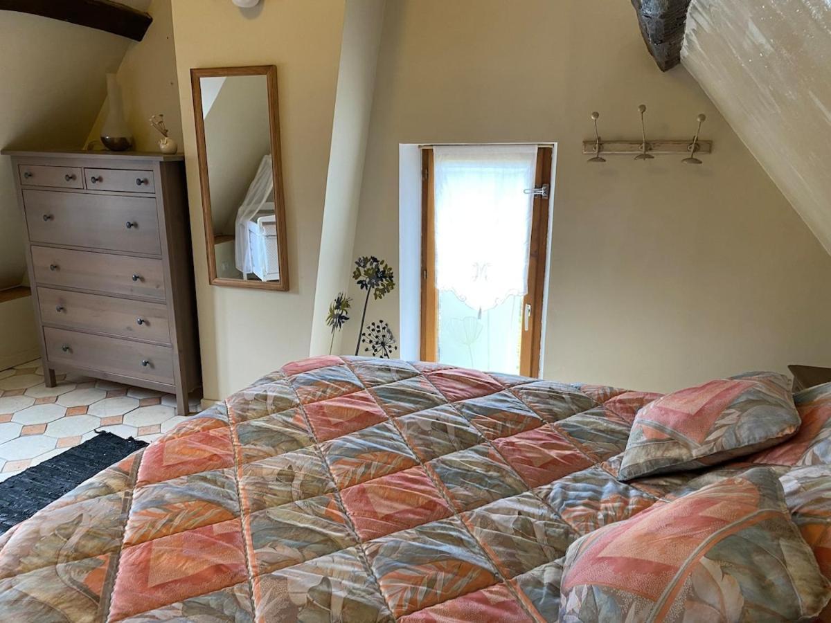 Villa Le Refuge De Valprofonde Villeneuve-sur-Yonne Esterno foto